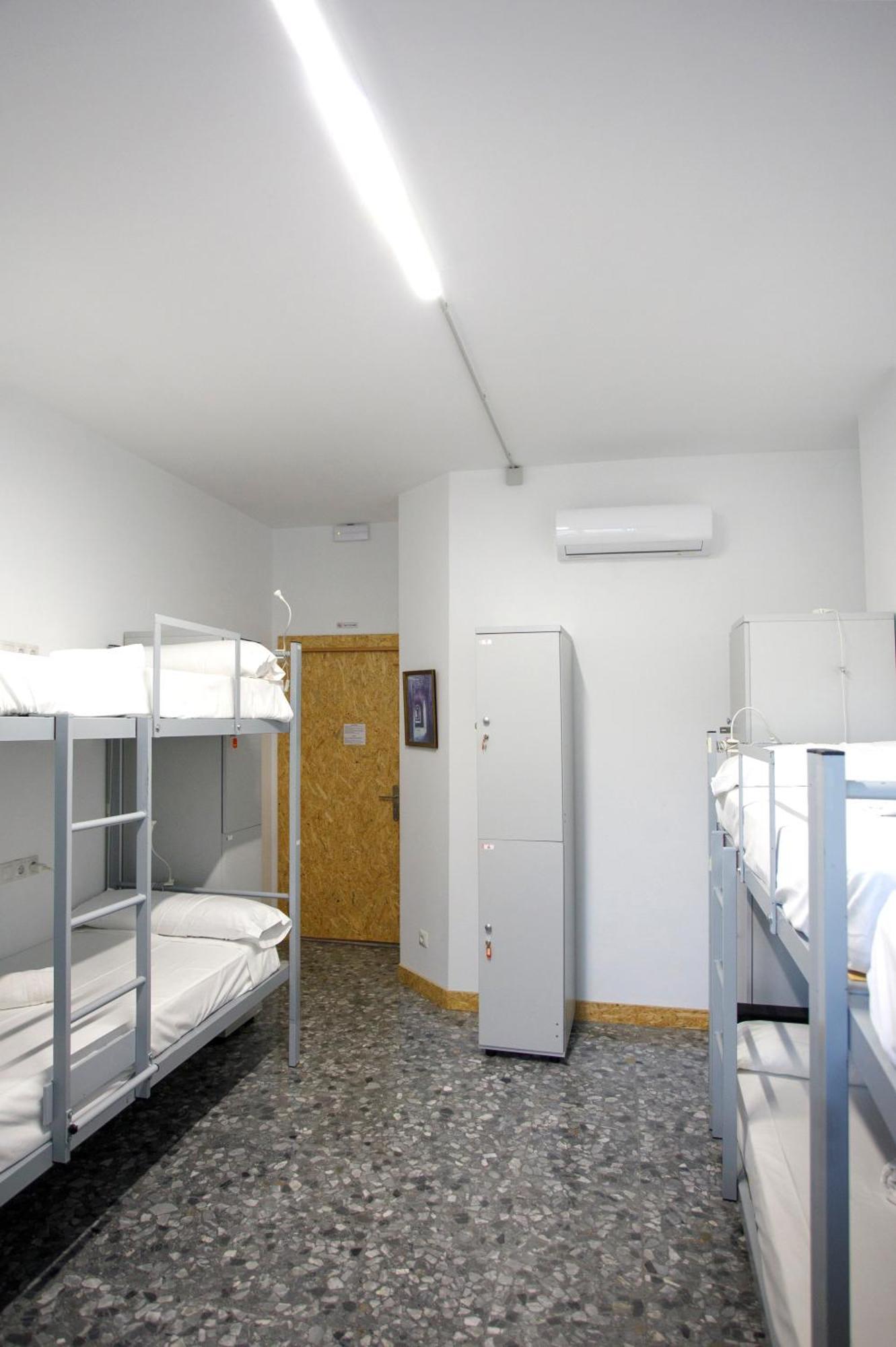 Italica Hostel Santiponce Extérieur photo