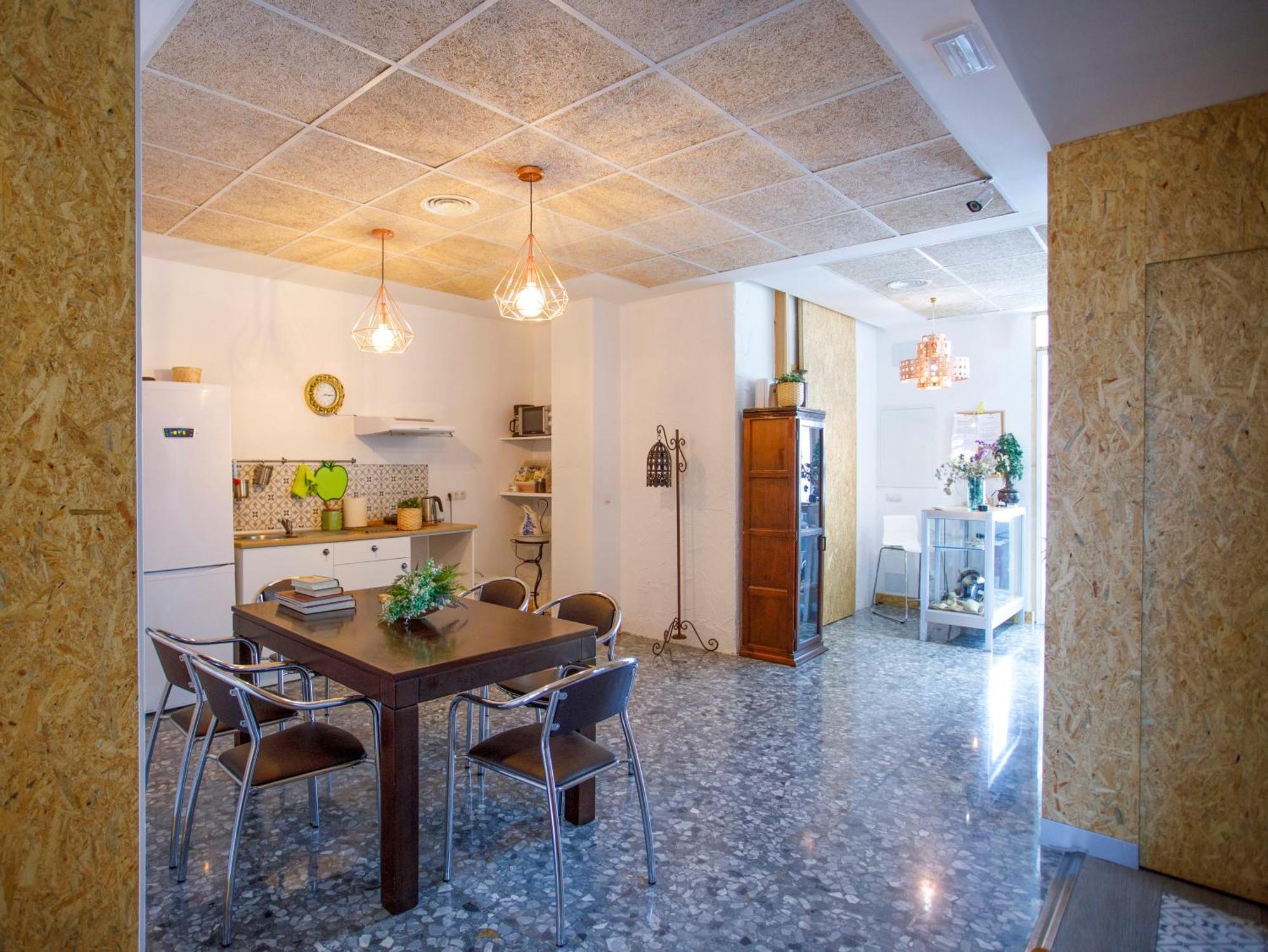 Italica Hostel Santiponce Extérieur photo